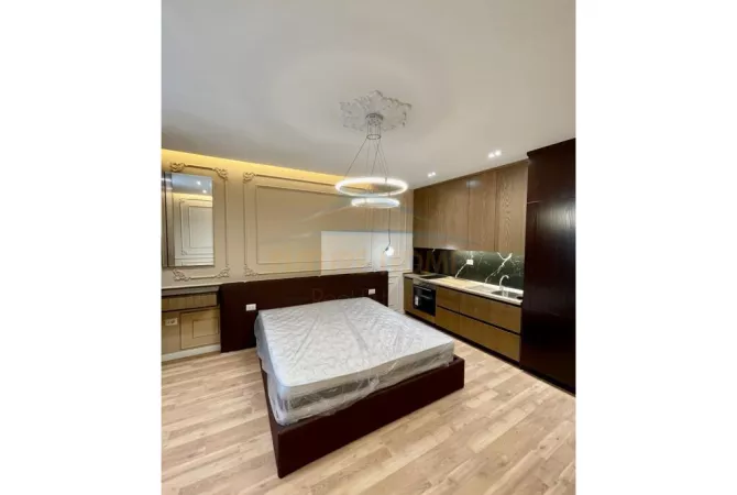 Shtepi me qera Garsoniere ne Tirane - 650 Euro
