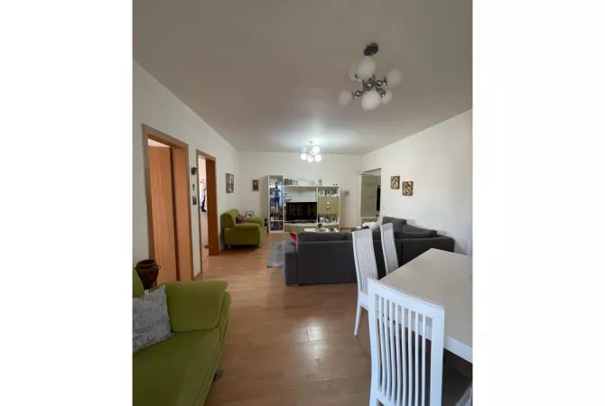 Shtepi ne shitje 2+1 ne Tirane - 190,000 Euro