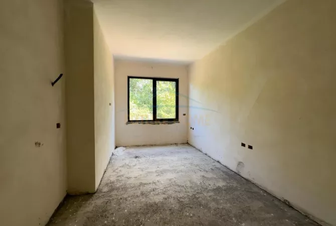 Shtepi ne shitje 2+1 ne Tirane - 221,000 Euro