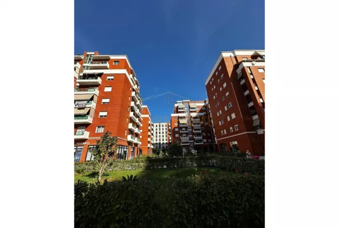 Business Property for Rent 1+1 in Tirana - 1,600 Euro