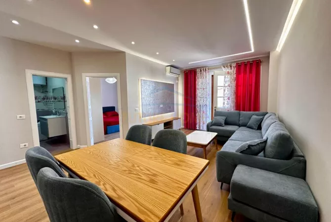 Shtepi ne shitje 1+1 ne Tirane - 140,000 Euro