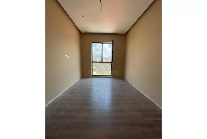 Shtepi ne shitje Apartament ne Tirane, 2+1, Mobilimi Bosh, pa mobiluar, Pagesa 320,000  Euro.