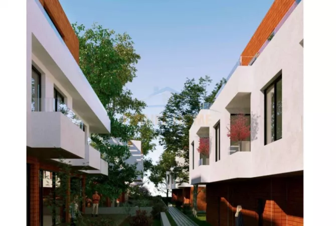 Shtepi ne shitje Vila Luksoze ne Tirane, 3+1, Mobilimi Bosh, pa mobiluar, Pagesa 355,000  Euro.