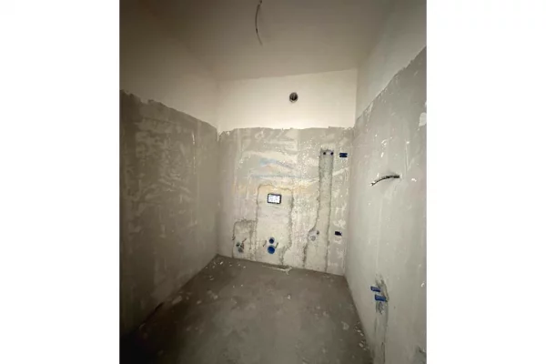 Shtepi ne shitje Apartament ne Tirane, 1+1, Mobilimi Bosh, pa mobiluar, Pagesa 89,500  Euro.