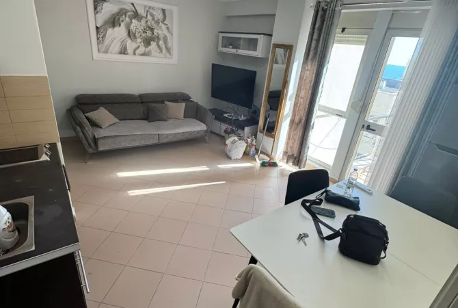 Shtepi ne shitje 2+1 ne Durres - 90,000 Euro