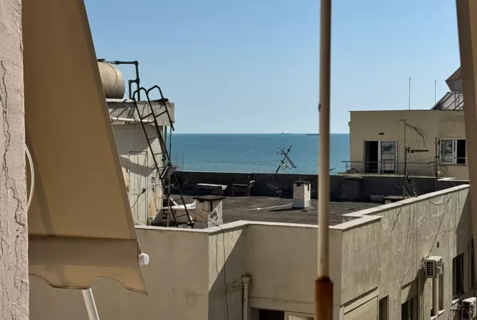 Shtepi ne shitje Apartament ne Durres, 2+1, Mobilimi E mobiluar, Pagesa 90,000  Euro.