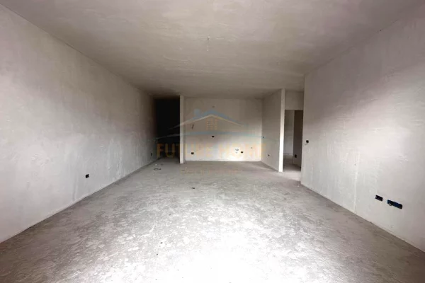 House for Sale 3+1 in Tirana - 174,000 Euro