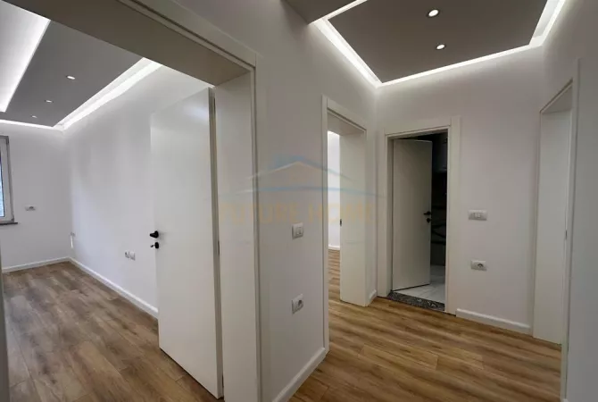Ambient biznesi me qera 1+1 ne Tirane - 900 Euro