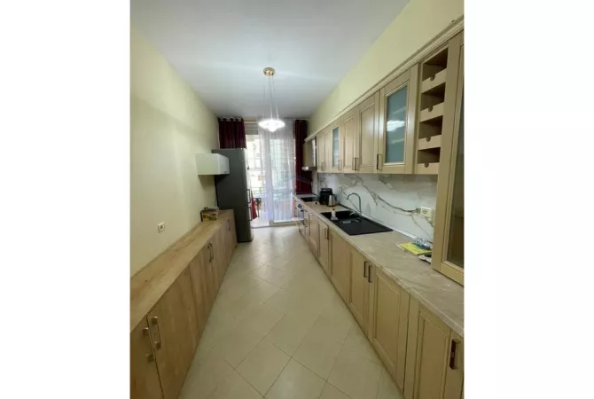 Casa in affitto 2+1 a Tirana - 700 Euro