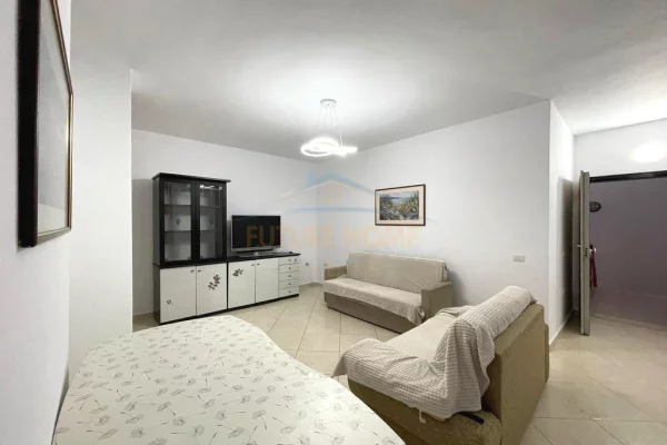 Shtepi me qera Apartament ne Tirane, 2+1, Mobilimi E mobiluar, Pagesa 550  Euro.