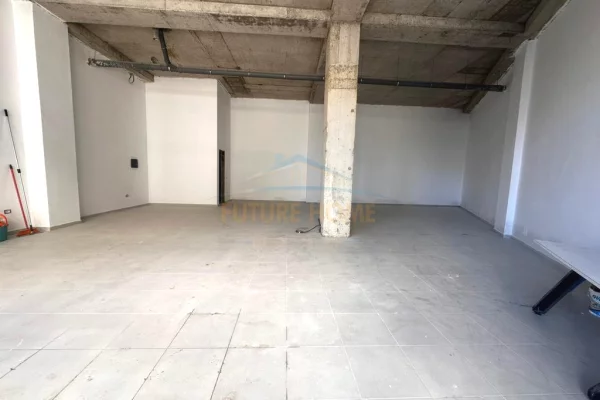 Business Property for Rent 1+1 in Tirana - 1,800 Euro
