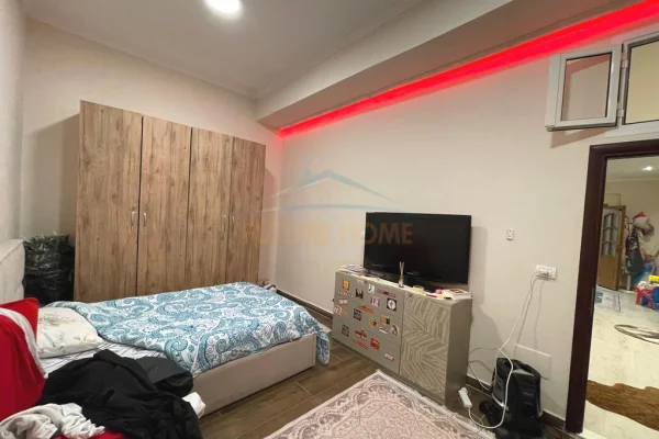 Shtepi ne shitje Shtepi Private ne Tirane, 2+1, Mobilimi E mobiluar, Pagesa 245,000  Euro.