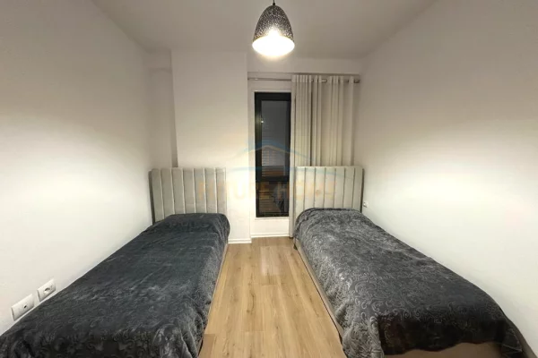 Shtepi ne shitje Apartament ne Tirane, 2+1, Mobilimi E mobiluar, Pagesa 255,000  Euro.