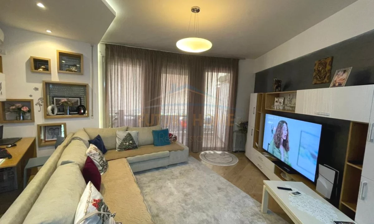 Apartment for sale in Tirana 2+1, Furnished