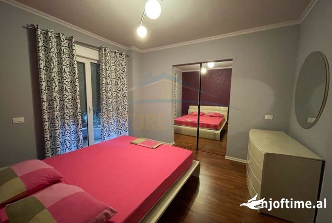 Shtepi me qera 2+1 ne Tirane - 580 Euro