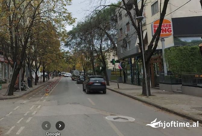 Ambient biznesi me qera 3+1 ne Tirane - 2,200 Euro