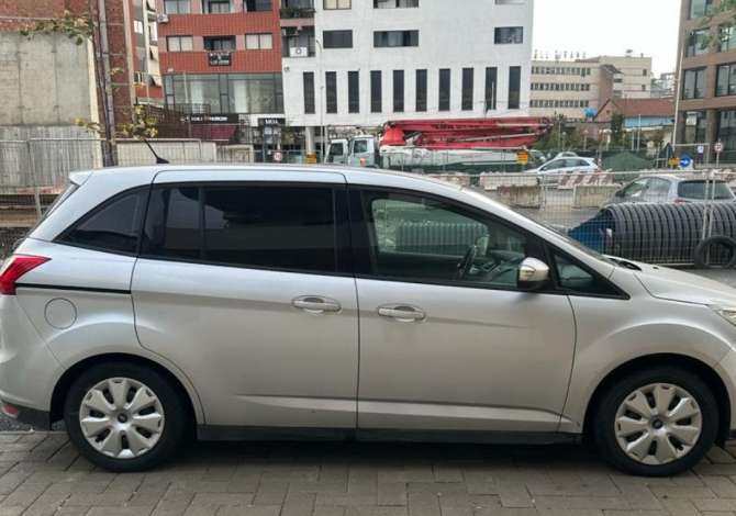 Makina me qera ne Tirane - 30 Euro