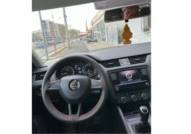 Makina me Qera em cmime ekononike  Skoda Oktava 30 Euro +5 dite.Rinas, Tirane. 