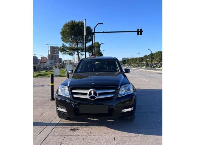 Makina me qera  ne Tirane - 40 Euro