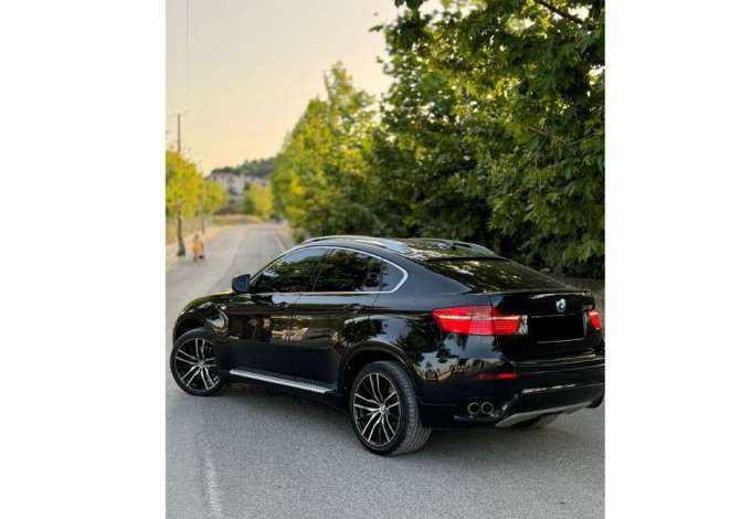 Jepet Makina me Qera BMW X6 , duke filluar nga 85 Euro Dita.Rinas 