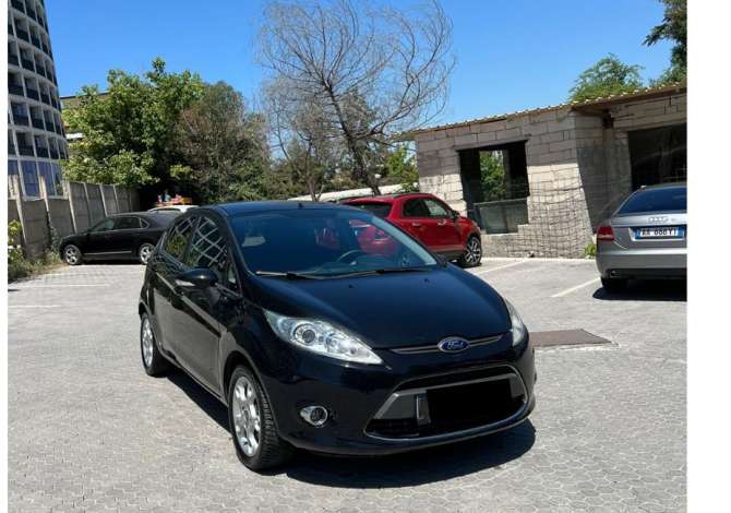 Makina me qera ne Tirane - 45 Euro