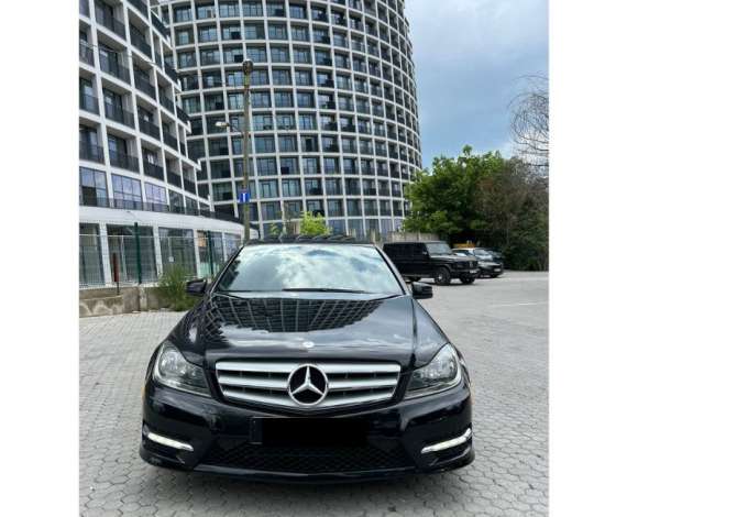 Noleggio Auto  a Tirana - 55 Euro