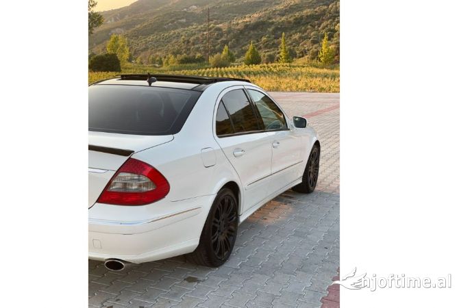 Makina ne shitje ne Tirane, Mercedes-Benz, 2008 gasoline-gas,Kambio Automatik Pagesa 6,800  Euro.