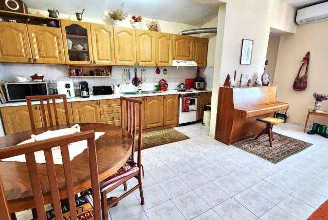 Shtepi ne shitje 3+1 ne Tirane - 145,000 Euro