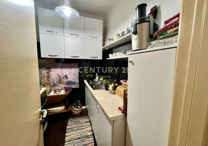 Shtepi ne shitje 2+1 ne Tirane - 180,000 Euro