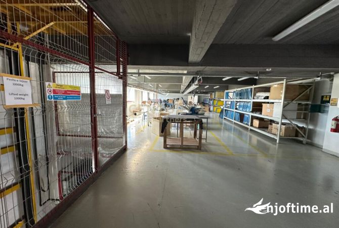 Ambient biznesi me qera 4+1 ne Tirane - 6,400 Euro