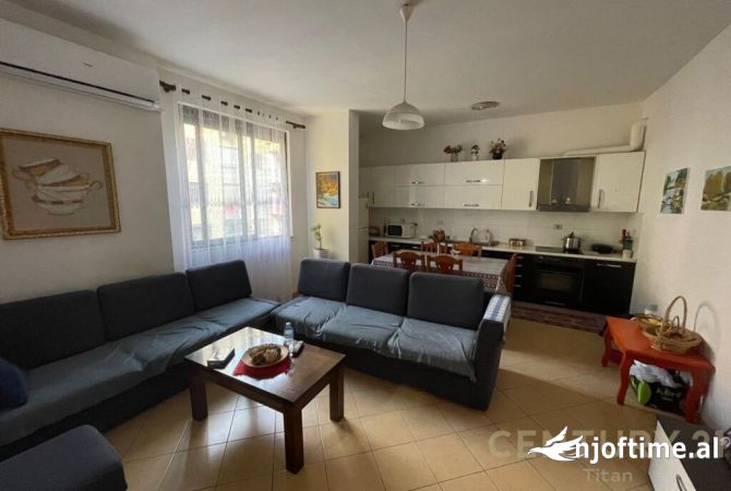 Shtepi ne shitje 3+1 ne Tirane - 120,000 Euro