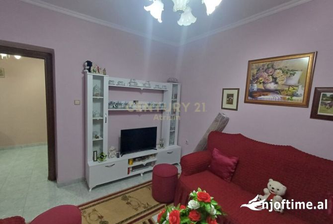 Shtepi ne shitje 2+1 ne Tirane - 140,000 Euro
