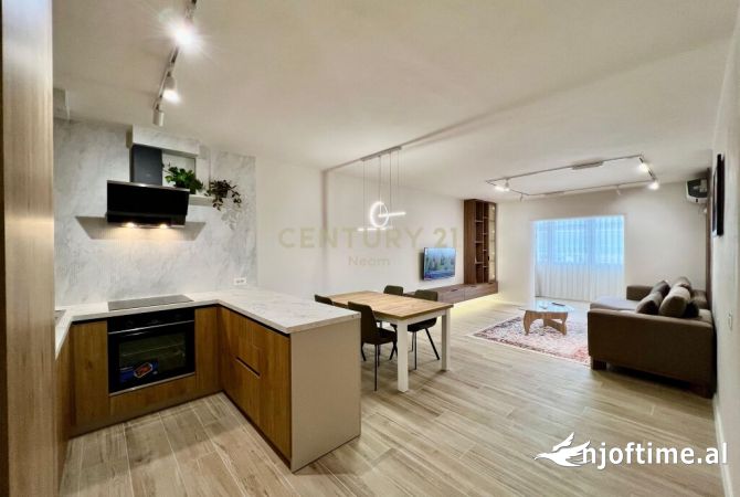 Shtepi me qera 2+1 ne Tirane - 650 Euro