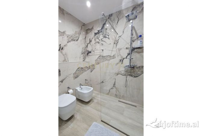 Apartment for sale in Tirana 2+1, Furnished