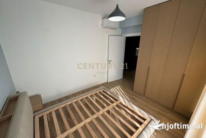 Shtepi me qera Apartament ne Tirane, 1+1, Mobilimi E mobiluar, Pagesa 530  Euro.