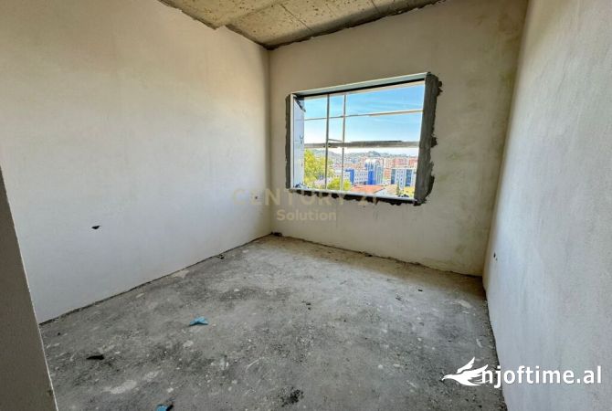 Shtepi ne shitje Apartament ne Tirane, 2+1, Mobilimi Bosh, pa mobiluar, Pagesa 128,000  Euro.