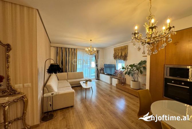 Shtepi ne shitje 2+1 ne Tirane - 240,000 Euro
