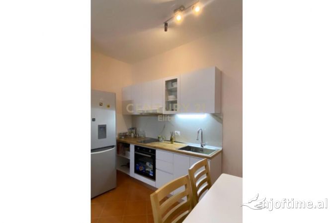 Shtepi ne shitje 1+1 ne Tirane - 111,000 Euro