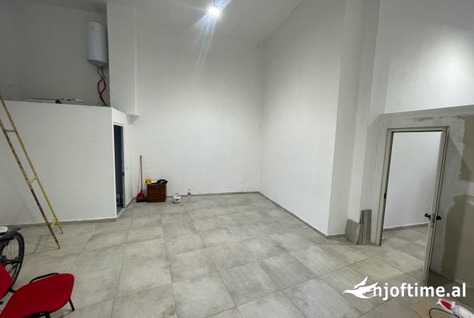 Ambient biznesi me qera 1+1 ne Tirane - 650 Euro