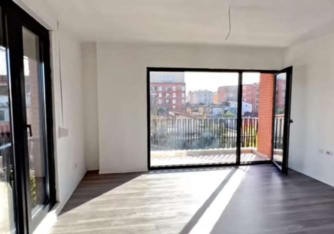Ambient biznesi me qera 3+1 ne Tirane - 450 Euro