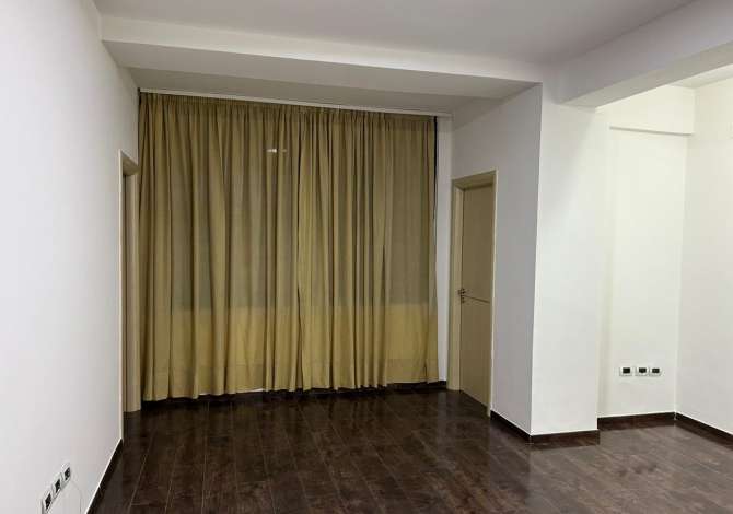 Ambient biznesi me qera 3+1 ne Tirane - 600 Euro