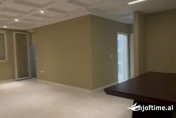 Shtepi me qera 2+1 ne Tirane - 1,200 Euro