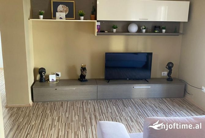 Shtepi me qera 1+1 ne Tirane - 600 Euro