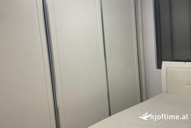 Shtepi me qera 1+1 ne Tirane - 450 Euro