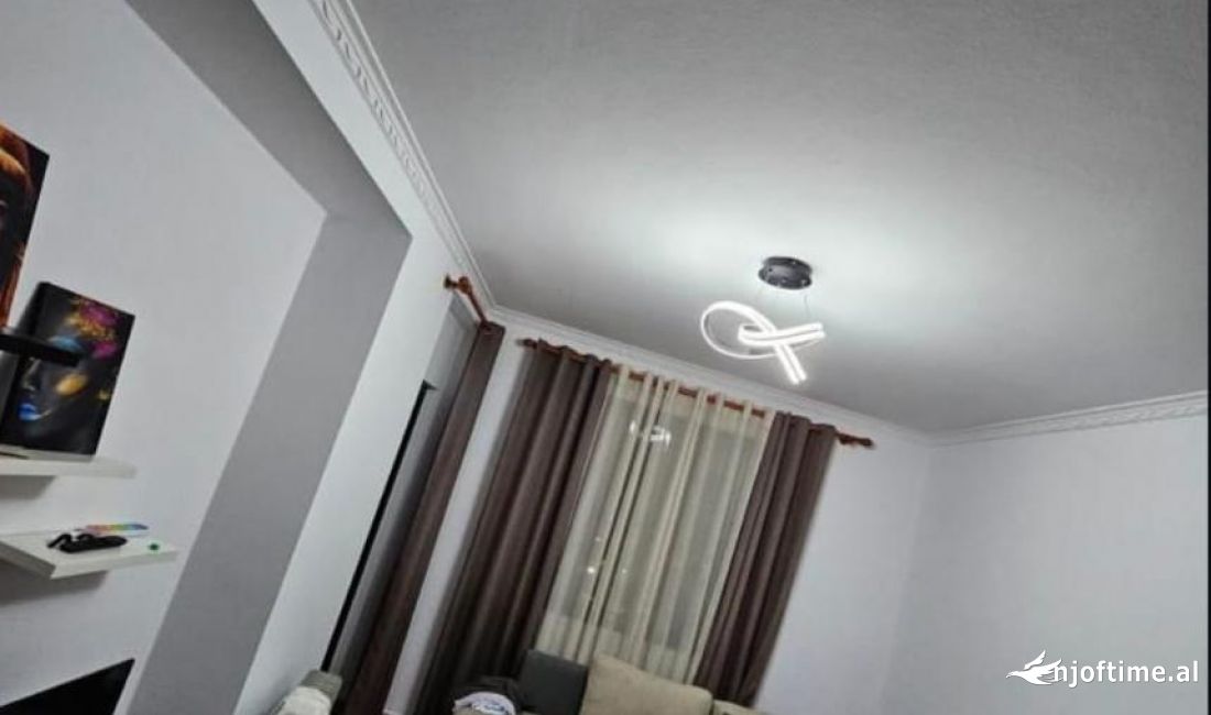 Shtepi me qera Apartament ne Tirane, 1+1, Mobilimi E mobiluar, Pagesa 450  Euro.