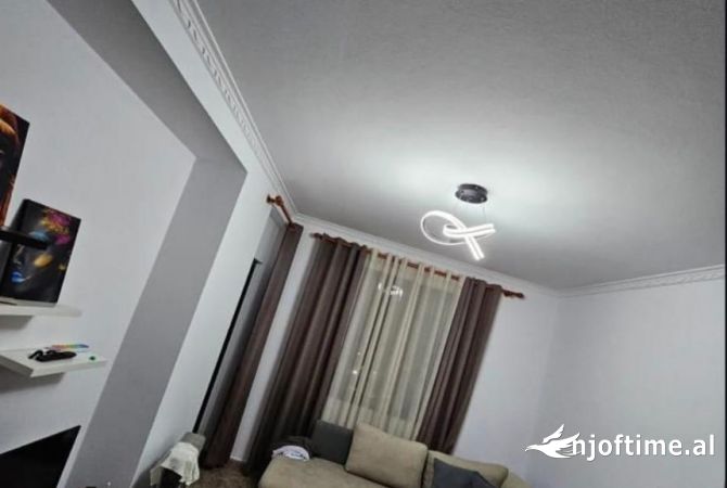 Shtepi me qera 1+1 ne Tirane - 500 Euro