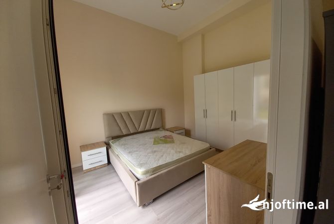 Shtepi me qera 1+1 ne Tirane - 800 Euro