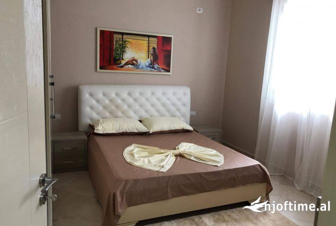 Shtepi me qera 1+1 ne Tirane - 350 Euro
