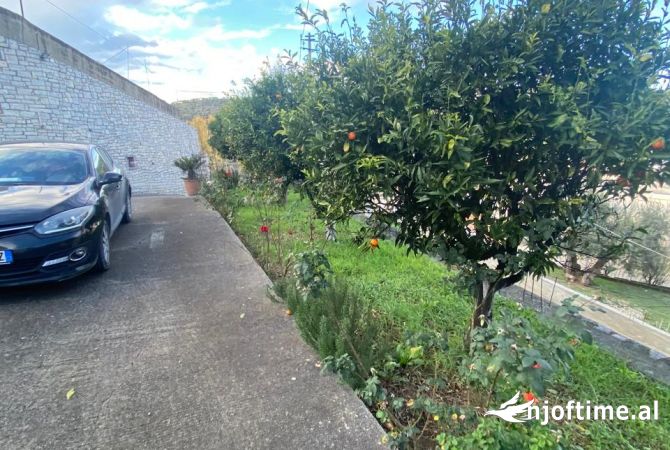 Shtepi ne shitje 3+1 ne Vlore - 150,000 Euro