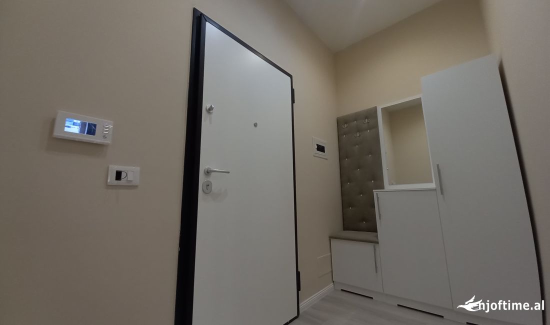 Shtepi me qera Apartament ne Tirane, 1+1, Mobilimi E mobiluar, Pagesa 530  Euro.